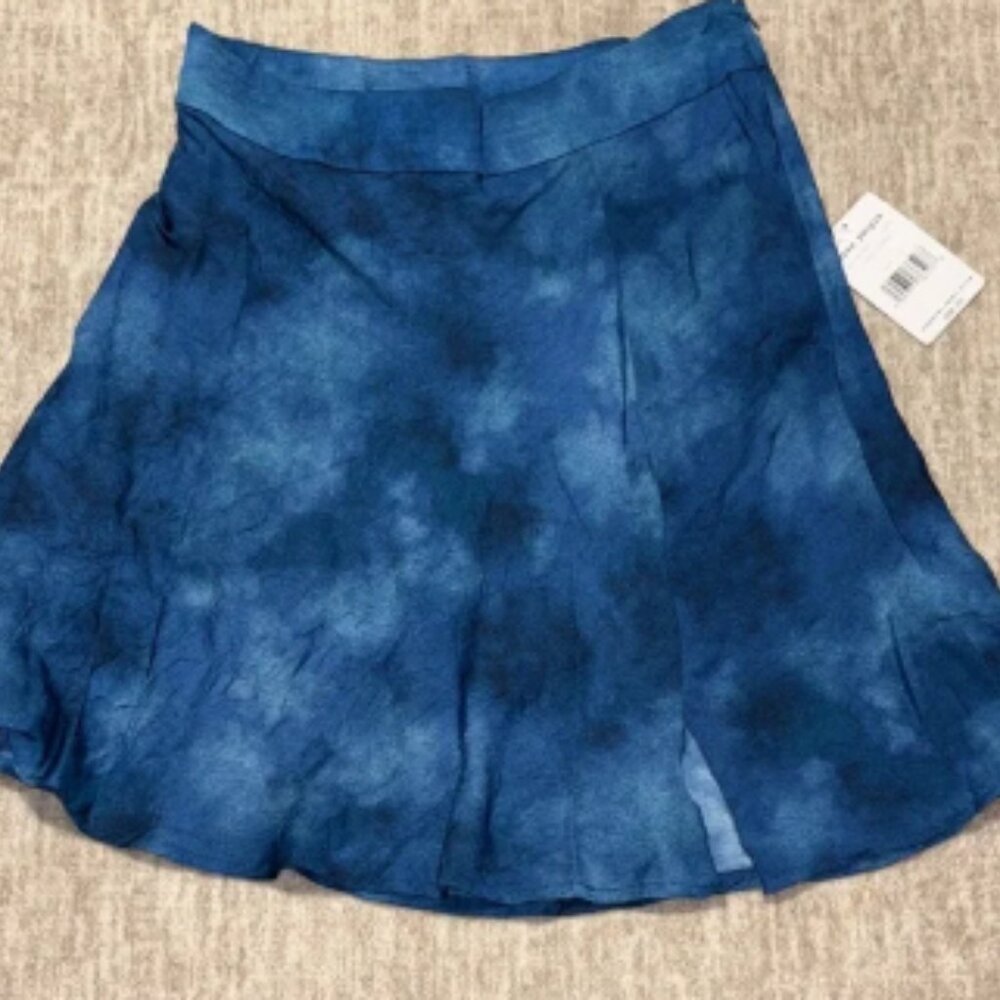 NWT sz 2 Free People tie dye blue mini skirt crinkle fabric side zip silky flowy